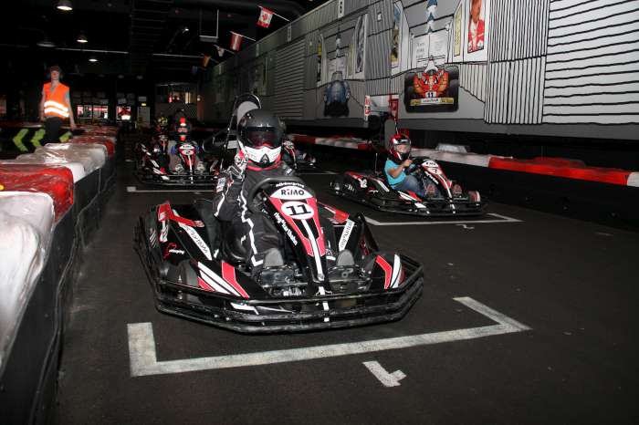 Jugend Indoor Kart Lauf 3 Hochgeladene Bilddatei
