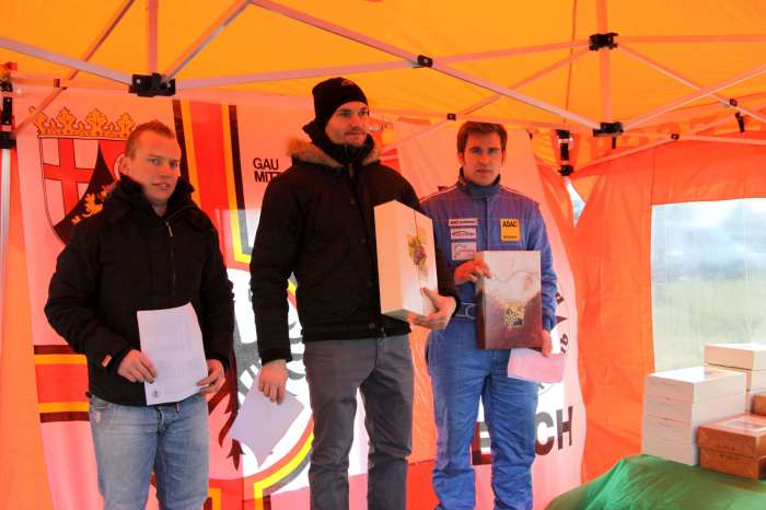 Automobilslalom Hochgeladene Bilddatei